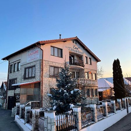 Casa Zana Buna Gherla Экстерьер фото